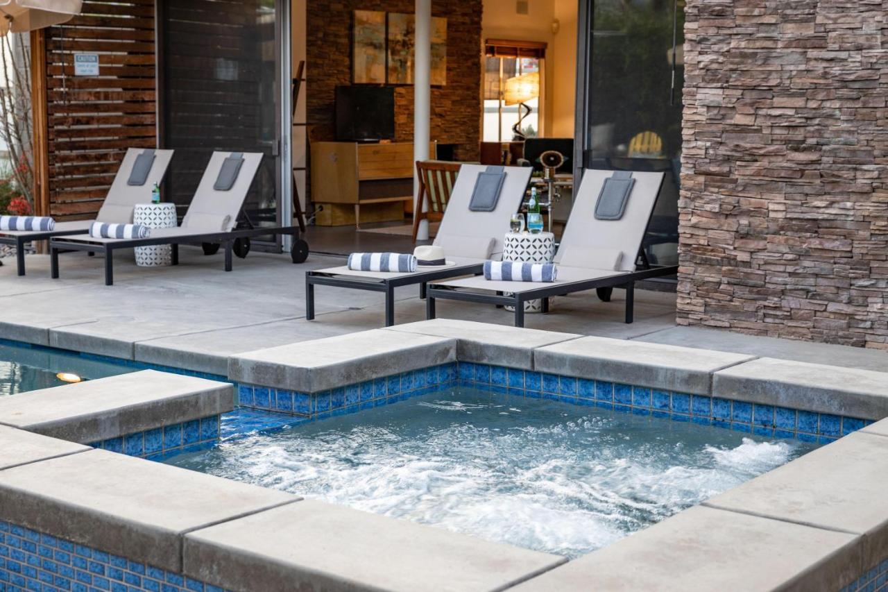 Lucy Im Home By Acme House Company Palm Springs Exterior photo